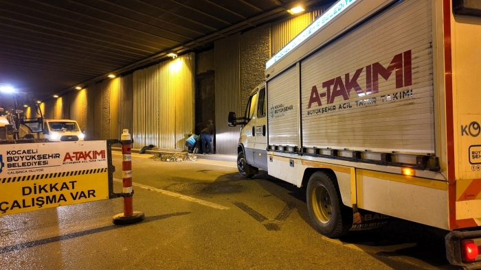 Büyükşehir, Seka Tüneli’ndeki panelleri yeniledi